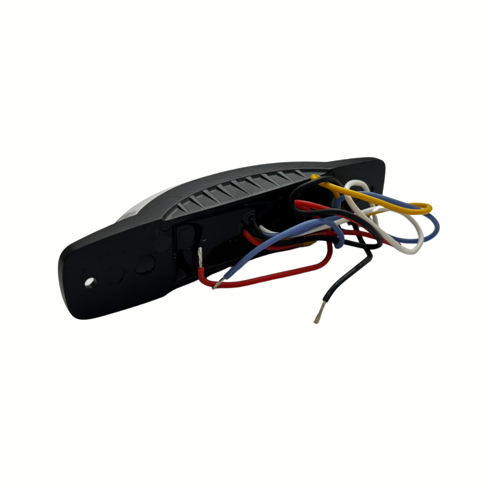Explorer 18 LED Amber Warning Light – R65 Class 2 Strobe, 10–30V, Surface Mount, IP69K Rated