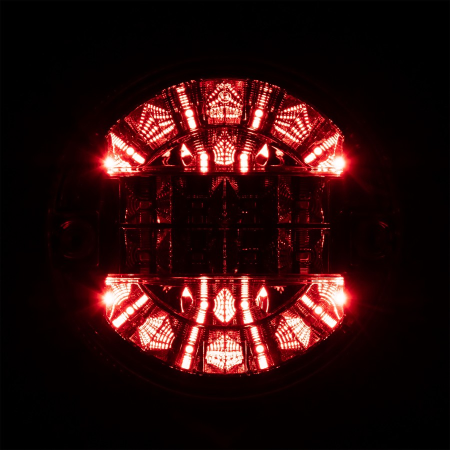 Truck LED 'Hamburger' LED Slim Line Rear Round Stop & Tail Lamp (9-33V)