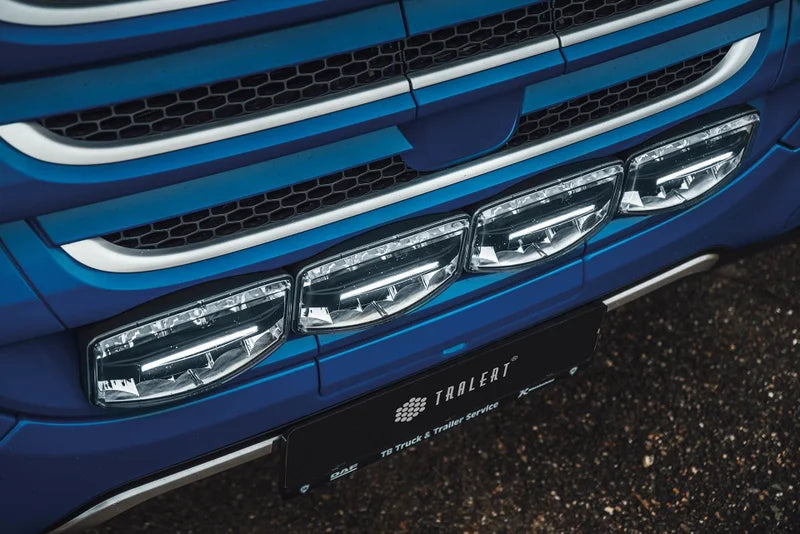 TRALERT® Atlas 320 Oval LED Driving Lamp – 48W 3000lm with Marker Light