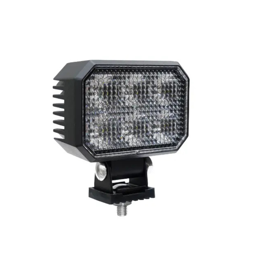 Premium 6 LED Rectangular Work Light – 30W OSRAM, 2,730 Lumens, Flood Beam, 12/24V, IP69K