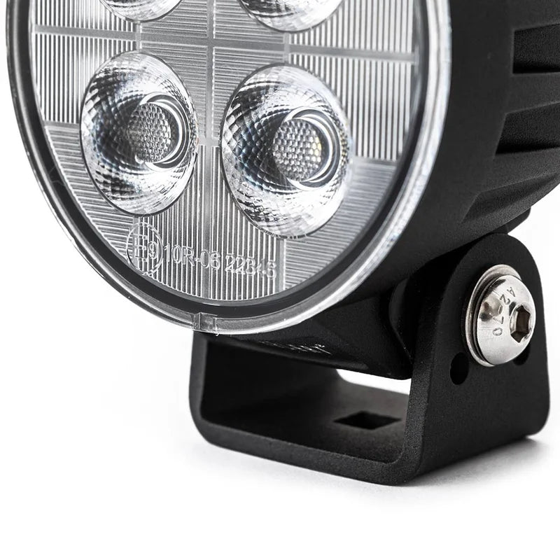 TRALERT® Onix Round LED Work Light – 3800lm Flood Beam, 40W, 12–24V with Integrated DT Connector